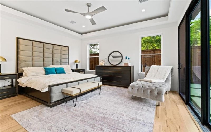 4915 W University Boulevard, Dallas, TX 75209, 5 Bedrooms Bedrooms, ,6 BathroomsBathrooms,Residential,For Sale,4915 W University Boulevard,20890619