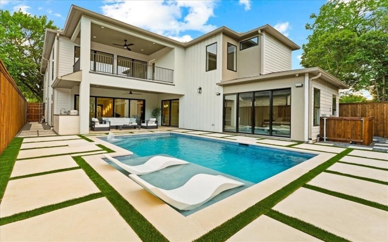 4915 W University Boulevard, Dallas, TX 75209, 5 Bedrooms Bedrooms, ,6 BathroomsBathrooms,Residential,For Sale,4915 W University Boulevard,20890619