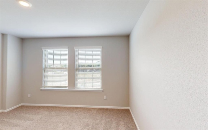 3417 Goshawk Drive, Denton, TX 76208, 4 Bedrooms Bedrooms, ,3 BathroomsBathrooms,Residential,For Sale,3417 Goshawk Drive,20835718