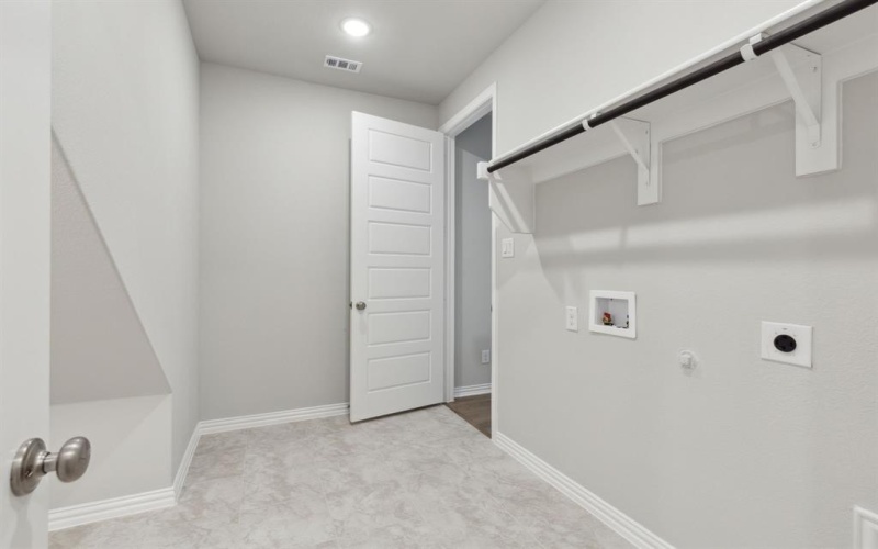 2445 Auburn Street, Fate, TX 75087, 3 Bedrooms Bedrooms, ,2 BathroomsBathrooms,Residential,For Sale,2445 Auburn Street,20865035