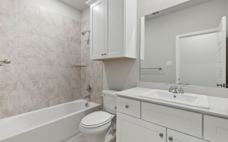 2445 Auburn Street, Fate, TX 75087, 3 Bedrooms Bedrooms, ,2 BathroomsBathrooms,Residential,For Sale,2445 Auburn Street,20865035