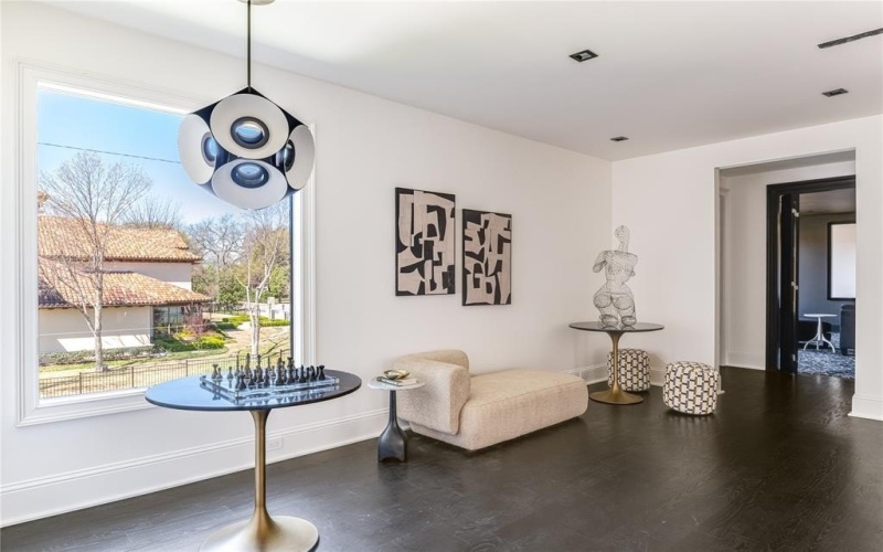 6404 Lakehurst Avenue, Dallas, TX 75230, 5 Bedrooms Bedrooms, ,6 BathroomsBathrooms,Residential,For Sale,6404 Lakehurst Avenue,20867379