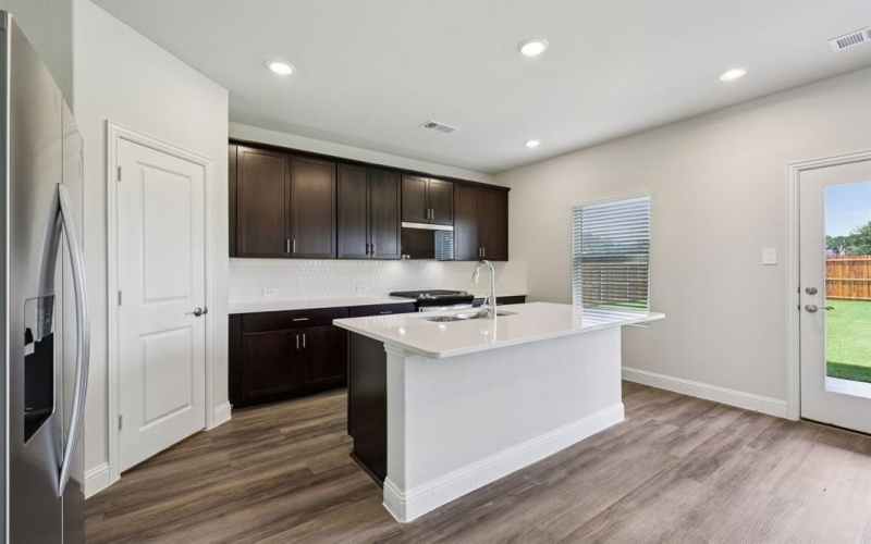 2225 Dunbar Drive, Sherman, TX 75092, 4 Bedrooms Bedrooms, ,2 BathroomsBathrooms,Residential,For Sale,2225 Dunbar Drive,20882575