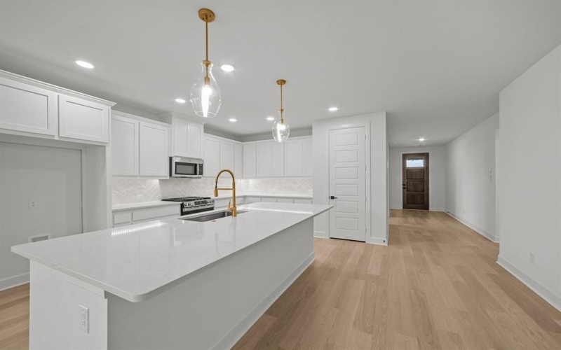 11717 Wildwood Street, Justin, TX 76247, 5 Bedrooms Bedrooms, ,5 BathroomsBathrooms,Residential,For Sale,11717 Wildwood Street,20898472