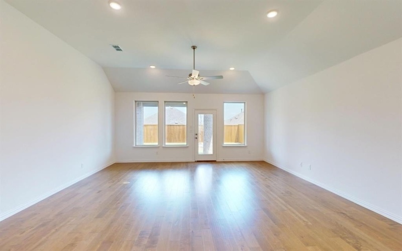 3516 Water Lily Way, Celina, TX 75009, 4 Bedrooms Bedrooms, ,3 BathroomsBathrooms,Residential,For Sale,3516 Water Lily Way,20842336
