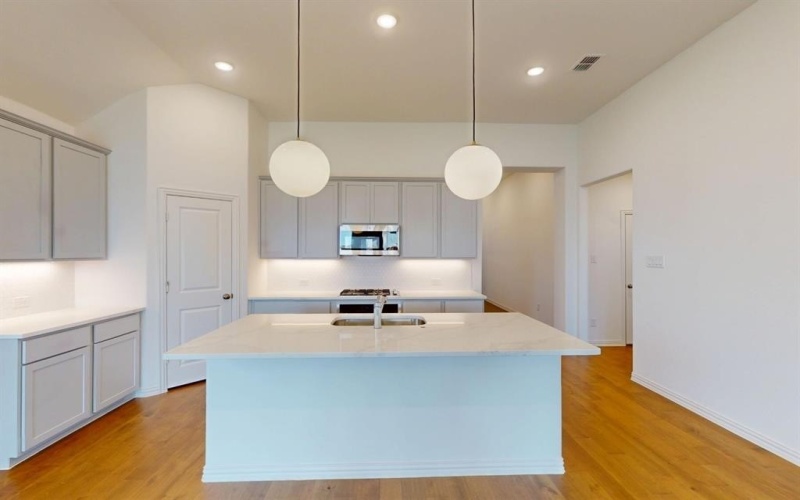 3516 Water Lily Way, Celina, TX 75009, 4 Bedrooms Bedrooms, ,3 BathroomsBathrooms,Residential,For Sale,3516 Water Lily Way,20842336
