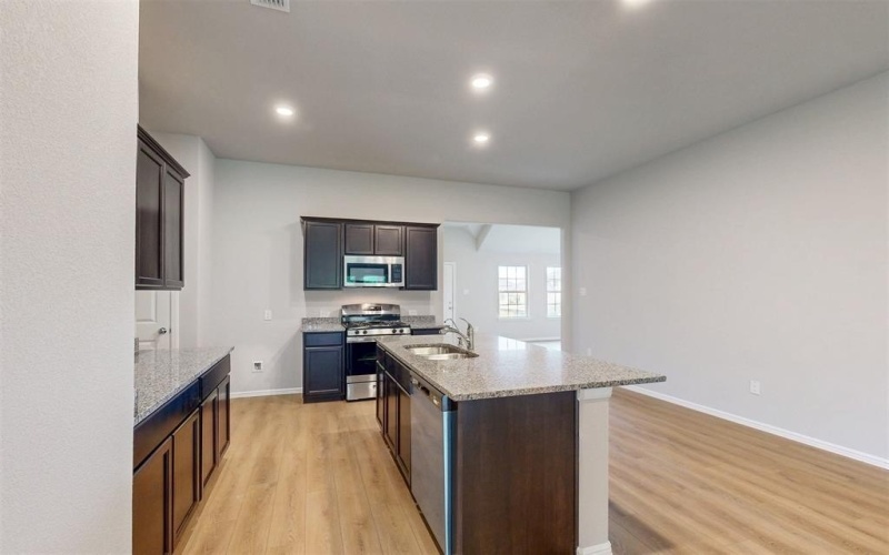 3309 Fortress Way, Denton, TX 76208, 3 Bedrooms Bedrooms, ,2 BathroomsBathrooms,Residential,For Sale,3309 Fortress Way,20860866