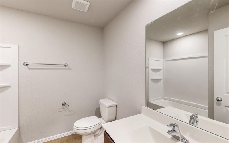 3309 Fortress Way, Denton, TX 76208, 3 Bedrooms Bedrooms, ,2 BathroomsBathrooms,Residential,For Sale,3309 Fortress Way,20860866