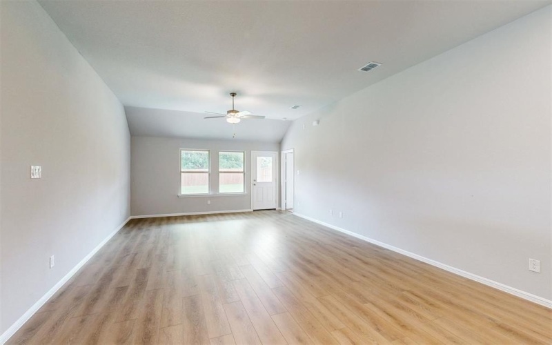 3309 Fortress Way, Denton, TX 76208, 3 Bedrooms Bedrooms, ,2 BathroomsBathrooms,Residential,For Sale,3309 Fortress Way,20860866