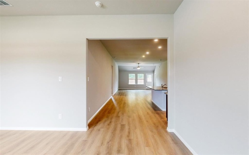 3309 Fortress Way, Denton, TX 76208, 3 Bedrooms Bedrooms, ,2 BathroomsBathrooms,Residential,For Sale,3309 Fortress Way,20860866