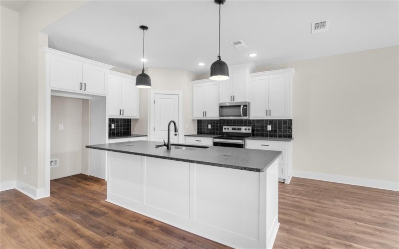 797 Deleon Street, Denison, TX 75020, 3 Bedrooms Bedrooms, ,2 BathroomsBathrooms,Residential,For Sale,797 Deleon Street,20876778