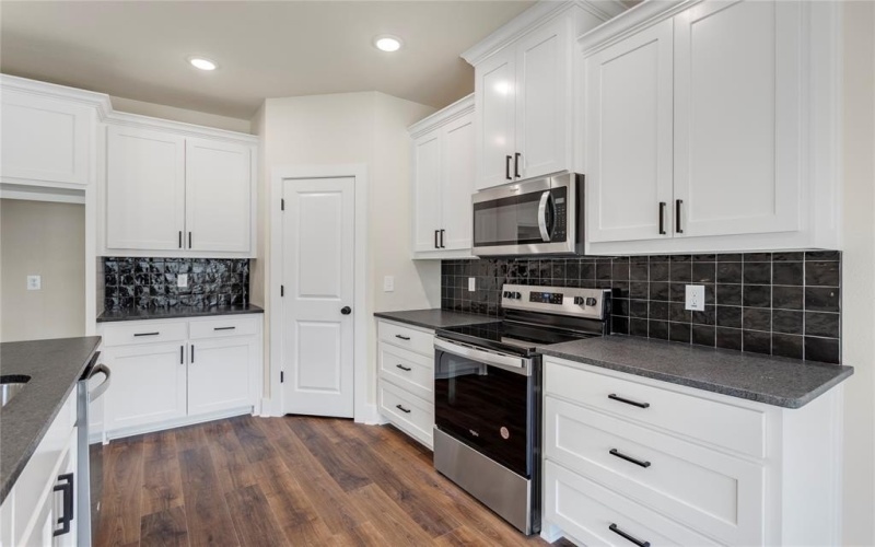 797 Deleon Street, Denison, TX 75020, 3 Bedrooms Bedrooms, ,2 BathroomsBathrooms,Residential,For Sale,797 Deleon Street,20876778