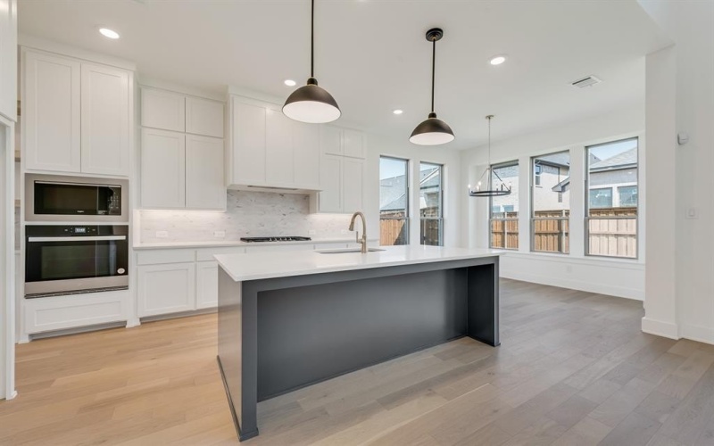 834 Shady Oaks Drive, Rockwall, TX 75087, 4 Bedrooms Bedrooms, ,3 BathroomsBathrooms,Residential,For Sale,834 Shady Oaks Drive,20820282