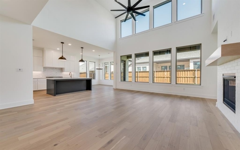 834 Shady Oaks Drive, Rockwall, TX 75087, 4 Bedrooms Bedrooms, ,3 BathroomsBathrooms,Residential,For Sale,834 Shady Oaks Drive,20820282