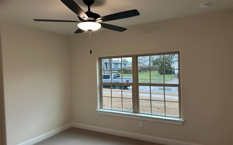 1727 Russell Drive, Garland, TX 75040, 4 Bedrooms Bedrooms, ,2 BathroomsBathrooms,Residential,For Sale,1727 Russell Drive,20865101