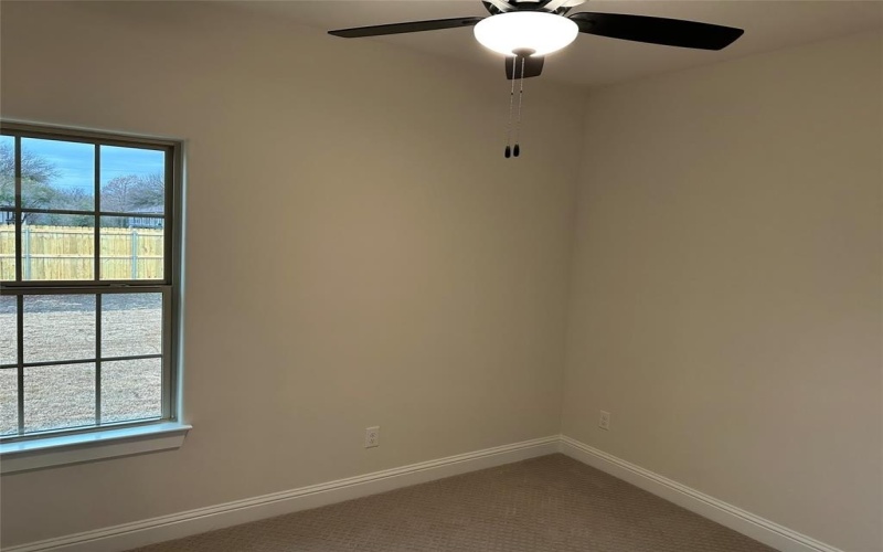 1727 Russell Drive, Garland, TX 75040, 4 Bedrooms Bedrooms, ,2 BathroomsBathrooms,Residential,For Sale,1727 Russell Drive,20865101