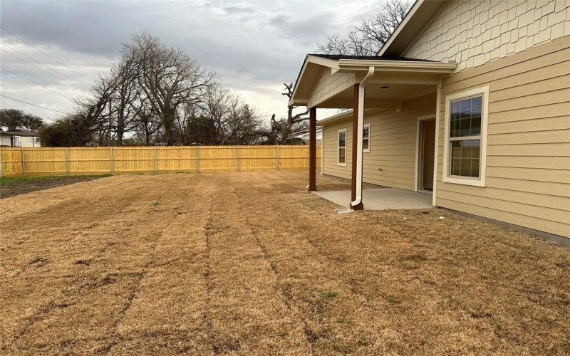 1727 Russell Drive, Garland, TX 75040, 4 Bedrooms Bedrooms, ,2 BathroomsBathrooms,Residential,For Sale,1727 Russell Drive,20865101