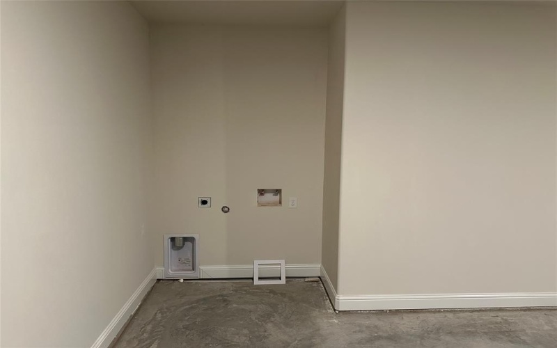 1727 Russell Drive, Garland, TX 75040, 4 Bedrooms Bedrooms, ,2 BathroomsBathrooms,Residential,For Sale,1727 Russell Drive,20865101