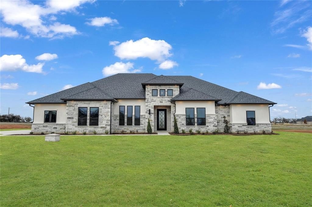 140 Dan Russell Bend, Weatherford, TX 76087, 4 Bedrooms Bedrooms, ,3 BathroomsBathrooms,Residential,For Sale,140 Dan Russell Bend,20865381