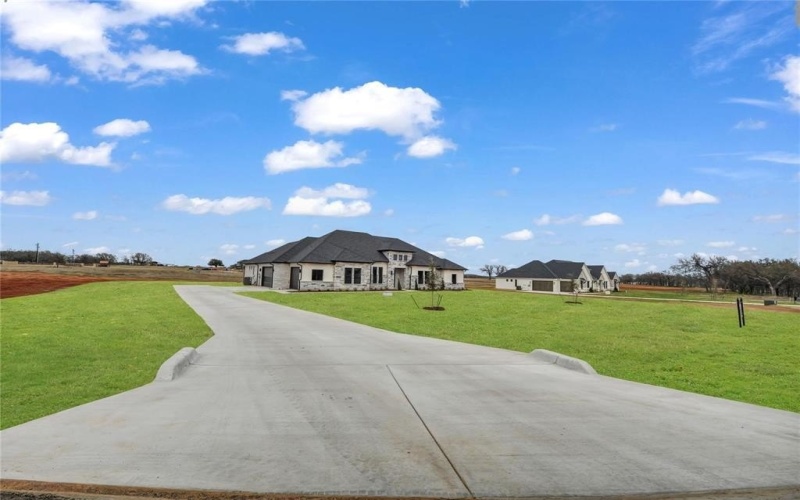 140 Dan Russell Bend, Weatherford, TX 76087, 4 Bedrooms Bedrooms, ,3 BathroomsBathrooms,Residential,For Sale,140 Dan Russell Bend,20865381