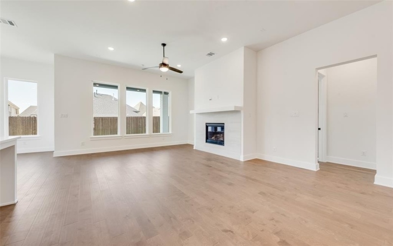 6036 Foxwheel Way, Fort Worth, TX 76123, 4 Habitaciones Habitaciones , ,3 BañosBaños,Residential,En Venta,6036 Foxwheel Way,20863380