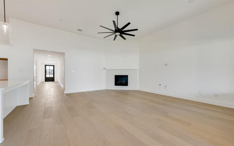 6040 Strada Cove, Fort Worth, TX 76123, 4 Bedrooms Bedrooms, ,3 BathroomsBathrooms,Residential,For Sale,6040 Strada Cove,20804876