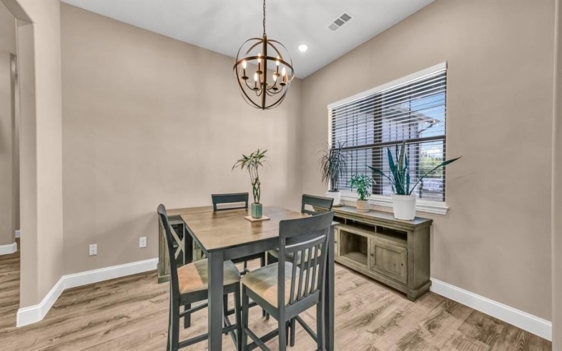 5513 Firewood Trail, Granbury, TX 76048, 3 Habitaciones Habitaciones , ,2 BañosBaños,Residential,En Venta,5513 Firewood Trail,20886953