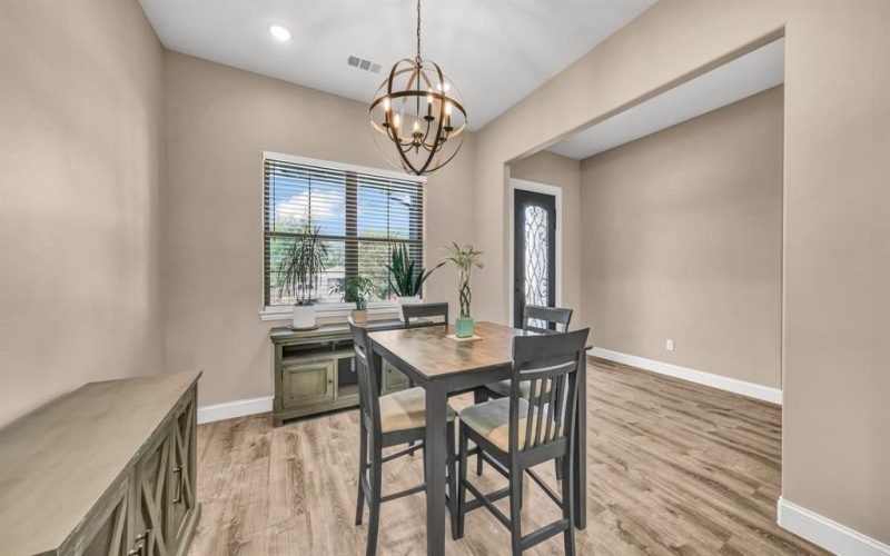 5513 Firewood Trail, Granbury, TX 76048, 3 Habitaciones Habitaciones , ,2 BañosBaños,Residential,En Venta,5513 Firewood Trail,20886953