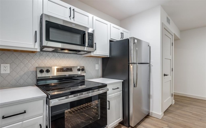 715 N Lancaster Avenue #603, Dallas, TX 75203, 2 Habitaciones Habitaciones , ,1 BañoBaños,Residential Lease,En Alquiler,715 N Lancaster Avenue,20892500