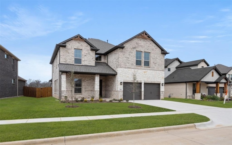 208 Allegheny Drive, Burleson, TX 76028, 5 Habitaciones Habitaciones , ,3 BañosBaños,Residential,En Venta,208 Allegheny Drive,20896963