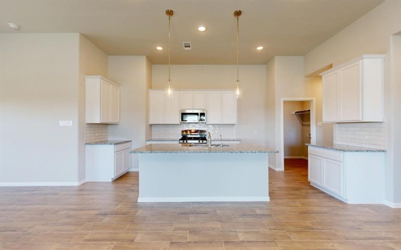 1144 Birchwood Drive, Crowley, TX 76036, 4 Habitaciones Habitaciones , ,3 BañosBaños,Residential,En Venta,1144 Birchwood Drive,20813971