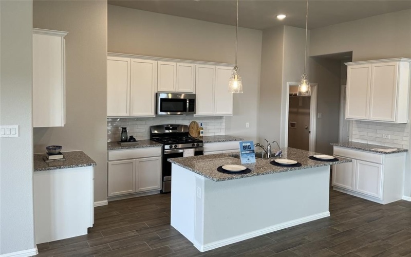 1144 Birchwood Drive, Crowley, TX 76036, 4 Habitaciones Habitaciones , ,3 BañosBaños,Residential,En Venta,1144 Birchwood Drive,20813971