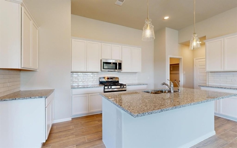 1144 Birchwood Drive, Crowley, TX 76036, 4 Habitaciones Habitaciones , ,3 BañosBaños,Residential,En Venta,1144 Birchwood Drive,20813971