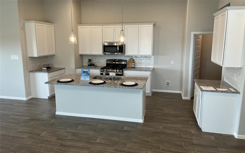 1144 Birchwood Drive, Crowley, TX 76036, 4 Habitaciones Habitaciones , ,3 BañosBaños,Residential,En Venta,1144 Birchwood Drive,20813971