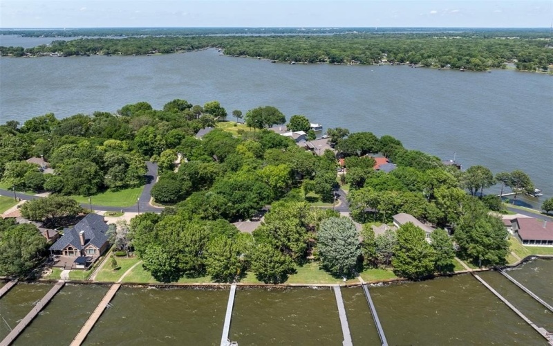697 Enchanted Isles Drive, Mabank, TX 75156, 2 Habitaciones Habitaciones , ,2 BañosBaños,Residential,En Venta,697 Enchanted Isles Drive,20872943