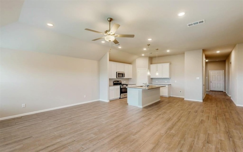 716 Tawny Turn, Lavon, TX 75166, 4 Habitaciones Habitaciones , ,2 BañosBaños,Residential,En Venta,716 Tawny Turn,20840206