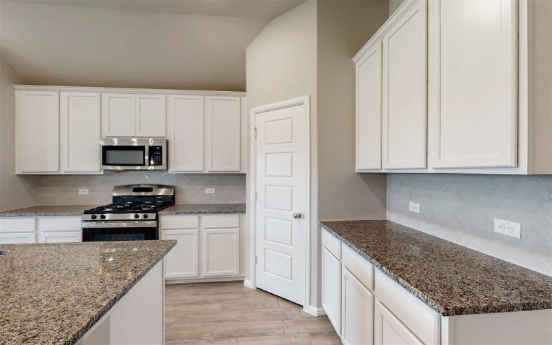 716 Tawny Turn, Lavon, TX 75166, 4 Habitaciones Habitaciones , ,2 BañosBaños,Residential,En Venta,716 Tawny Turn,20840206