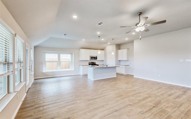721 Merry Summit Road, Lavon, TX 75166, 4 Bedrooms Bedrooms, ,3 BathroomsBathrooms,Residential,For Sale,721 Merry Summit Road,20840213