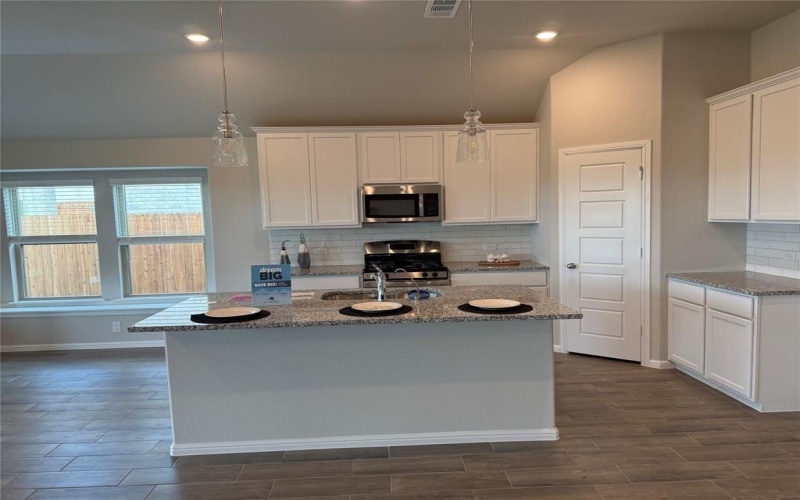 721 Merry Summit Road, Lavon, TX 75166, 4 Bedrooms Bedrooms, ,3 BathroomsBathrooms,Residential,For Sale,721 Merry Summit Road,20840213