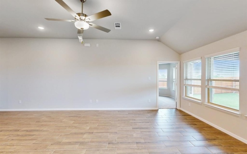 721 Merry Summit Road, Lavon, TX 75166, 4 Bedrooms Bedrooms, ,3 BathroomsBathrooms,Residential,For Sale,721 Merry Summit Road,20840213