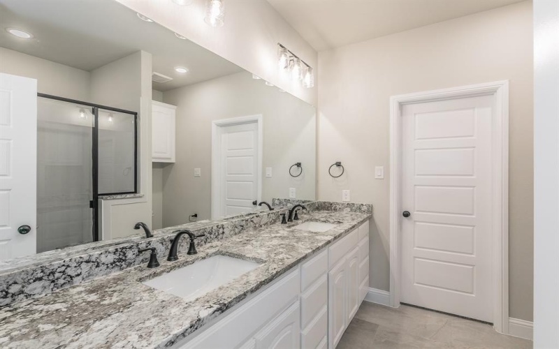 214 Navajo Trail, Alvarado, TX 76009, 3 Bedrooms Bedrooms, ,2 BathroomsBathrooms,Residential,For Sale,214 Navajo Trail,20859231