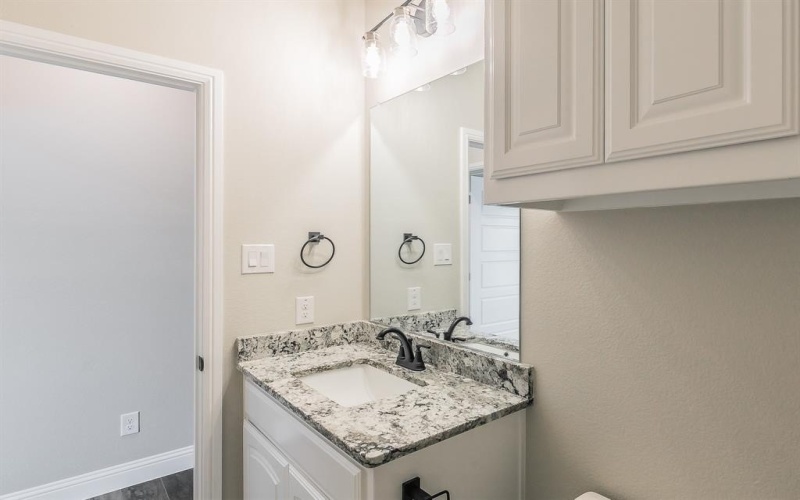 214 Navajo Trail, Alvarado, TX 76009, 3 Bedrooms Bedrooms, ,2 BathroomsBathrooms,Residential,For Sale,214 Navajo Trail,20859231
