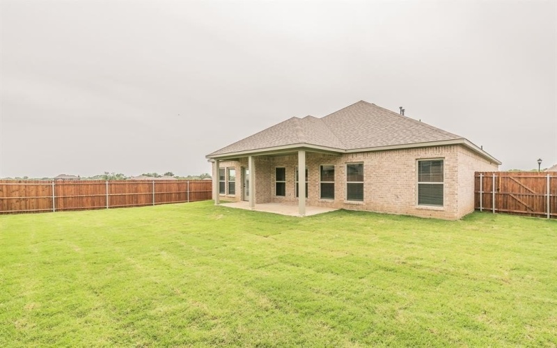 214 Navajo Trail, Alvarado, TX 76009, 3 Bedrooms Bedrooms, ,2 BathroomsBathrooms,Residential,For Sale,214 Navajo Trail,20859231