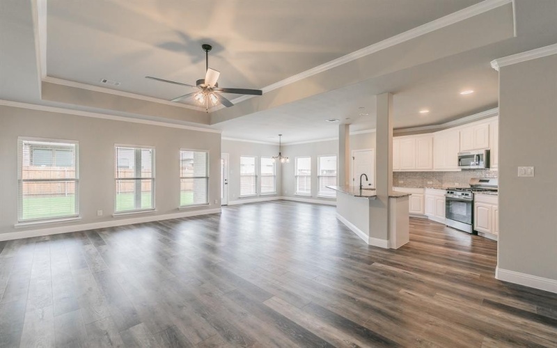 214 Navajo Trail, Alvarado, TX 76009, 3 Bedrooms Bedrooms, ,2 BathroomsBathrooms,Residential,For Sale,214 Navajo Trail,20859231