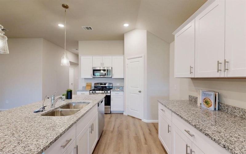 409 Forsyth Drive, Princeton, TX 75407, 3 Bedrooms Bedrooms, ,2 BathroomsBathrooms,Residential,For Sale,409 Forsyth Drive,20870568