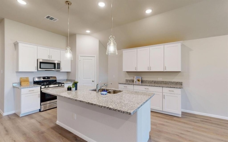 409 Forsyth Drive, Princeton, TX 75407, 3 Bedrooms Bedrooms, ,2 BathroomsBathrooms,Residential,For Sale,409 Forsyth Drive,20870568