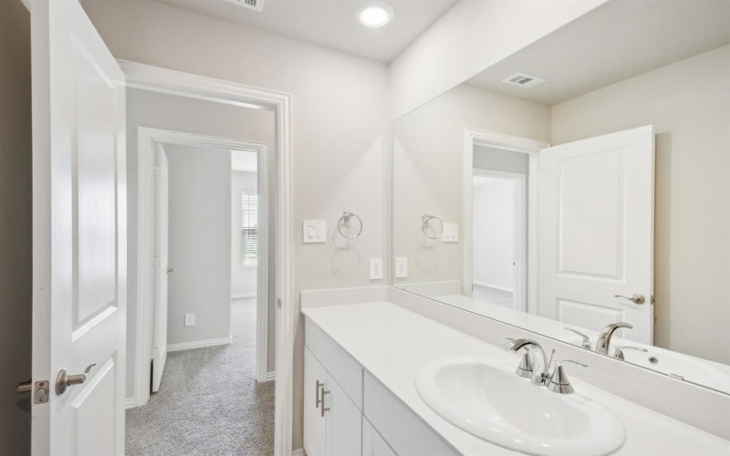 10708 Modoc Drive, Fort Worth, TX 76179, 4 Habitaciones Habitaciones , ,2 BañosBaños,Residential,En Venta,10708 Modoc Drive,20884919