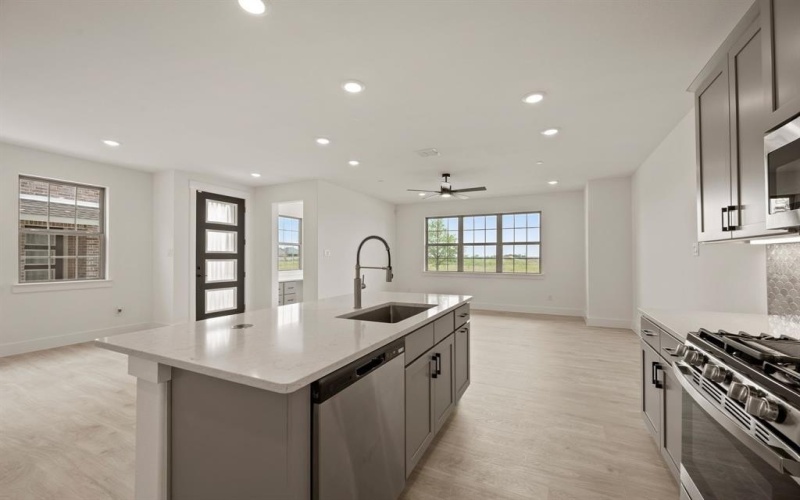 2624 Red Tailed Hawk Lane, McKinney, TX 75071, 3 Bedrooms Bedrooms, ,2 BathroomsBathrooms,Residential,For Sale,2624 Red Tailed Hawk Lane,20907767