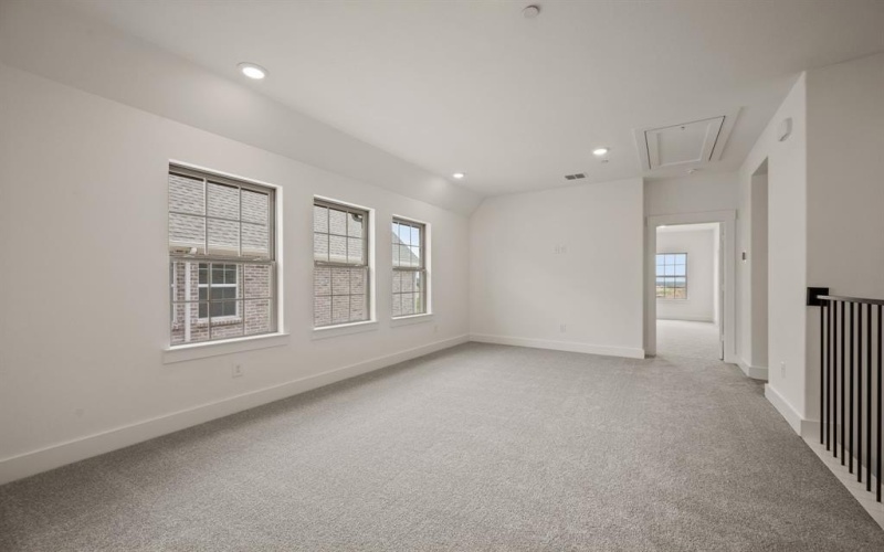 2624 Red Tailed Hawk Lane, McKinney, TX 75071, 3 Bedrooms Bedrooms, ,2 BathroomsBathrooms,Residential,For Sale,2624 Red Tailed Hawk Lane,20907767