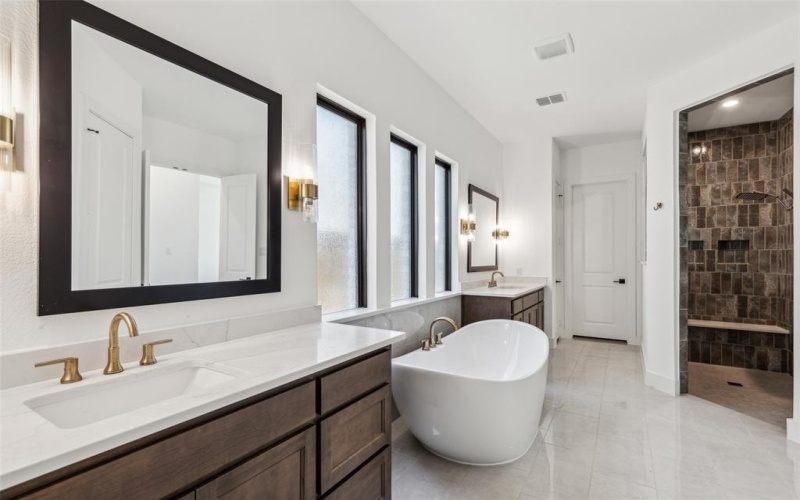 3801 Lacefield Drive, Frisco, TX 75033, 5 Bedrooms Bedrooms, ,6 BathroomsBathrooms,Residential,For Sale,3801 Lacefield Drive,20879786
